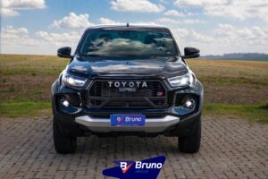 HILUX 04
