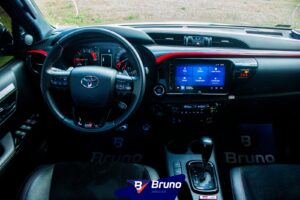 HILUX 16