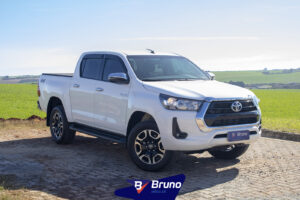 HILUX 02